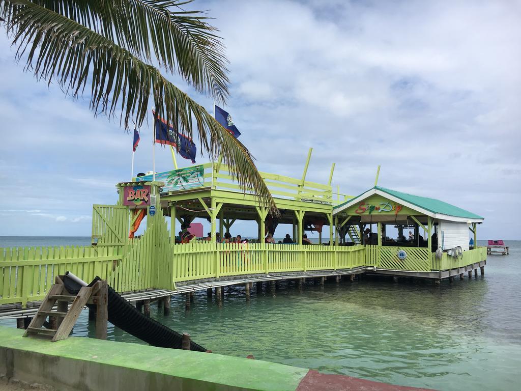 Mara'S Place Otel Caye Caulker Dış mekan fotoğraf