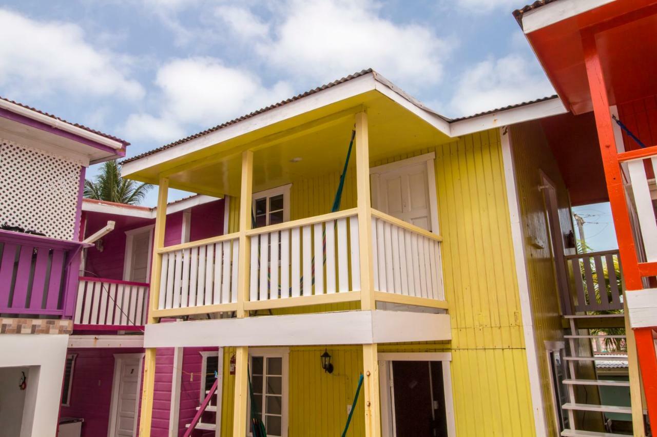 Mara'S Place Otel Caye Caulker Dış mekan fotoğraf